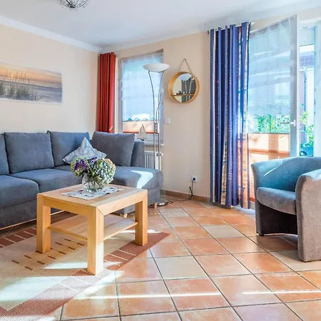 Apartment Am Park 4 *
