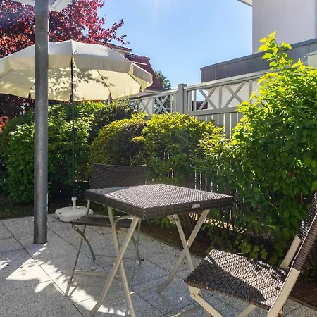 Apartment Am Park 4 *
