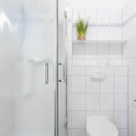 Appartement Am Park 4 *